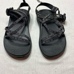 Chaco black double strap sandals size 4